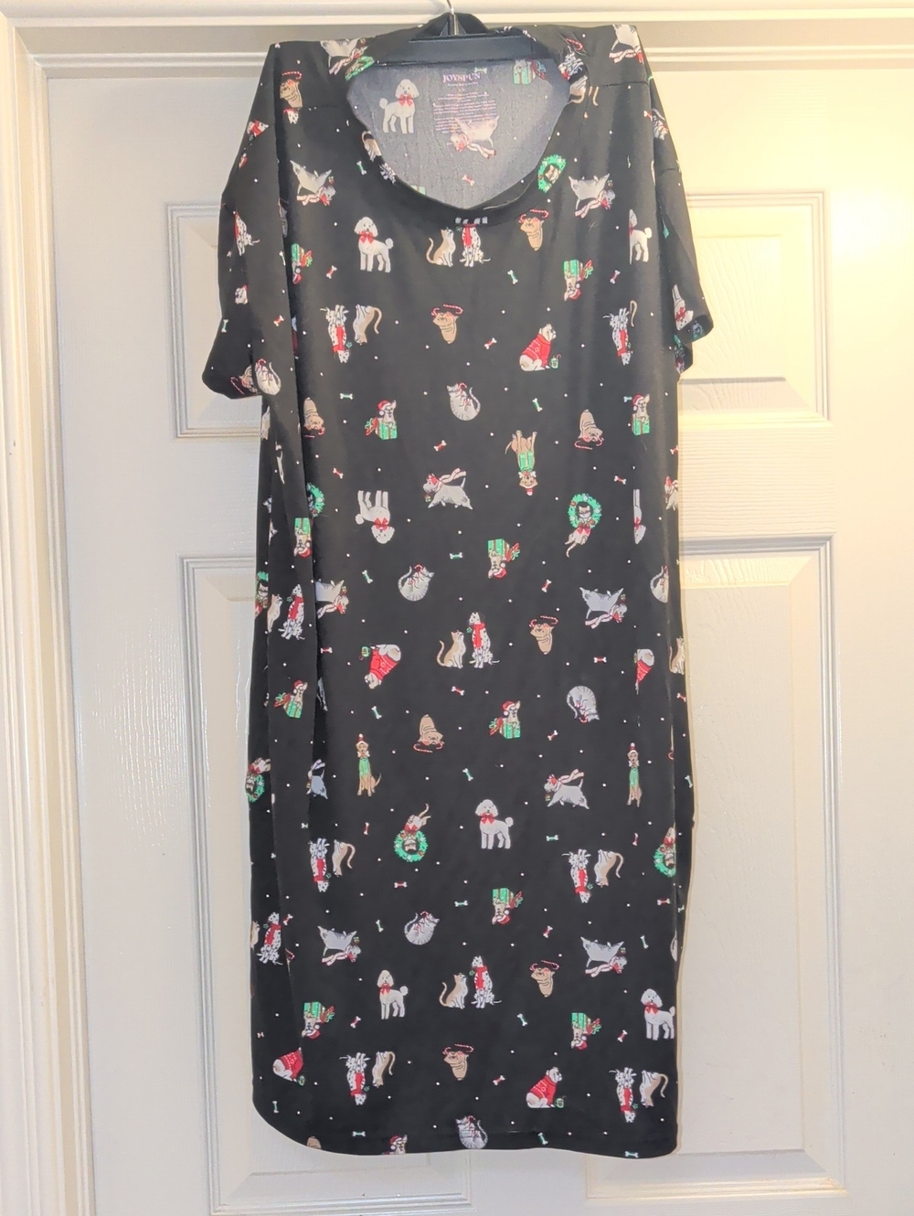 Black Holiday Dog And Cat  Print Nightshirt With Pockets